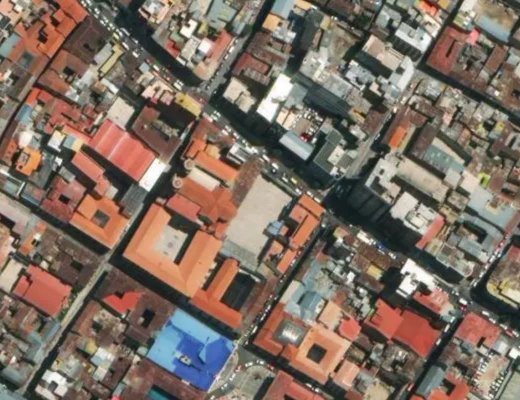 La Paz City Center, Bolivia. Jump Center EPL's