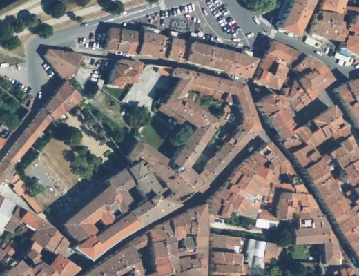 'Vehicle Market' EPL.  Jump Center EPL's