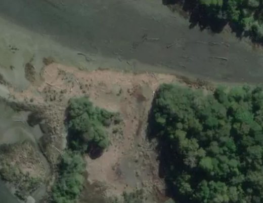 Milford Sound, New Zealand.  Jump Center EPL's