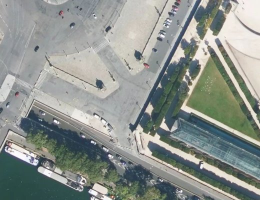 Paris Boutique, 1st arrondissement of Paris.  Jump Center EPL's