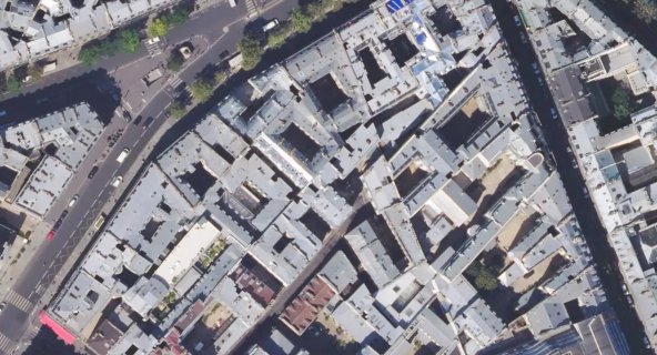 Paris Club, Paris France.  Jump Center EPL's