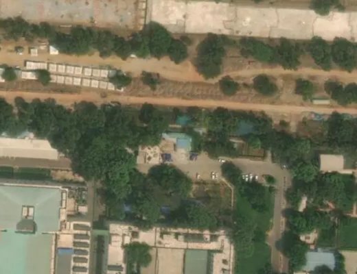 New Delhi City Center, India.  Jump Center EPL's