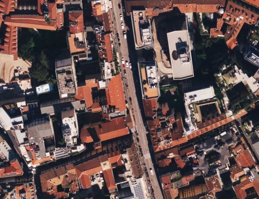 Milan City Center, Italy.  Jump Center EPL's